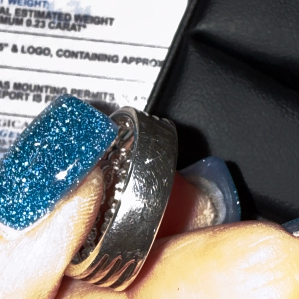 Elegant Silver Diamond Ring Set .23ct - Picture 7 of 7